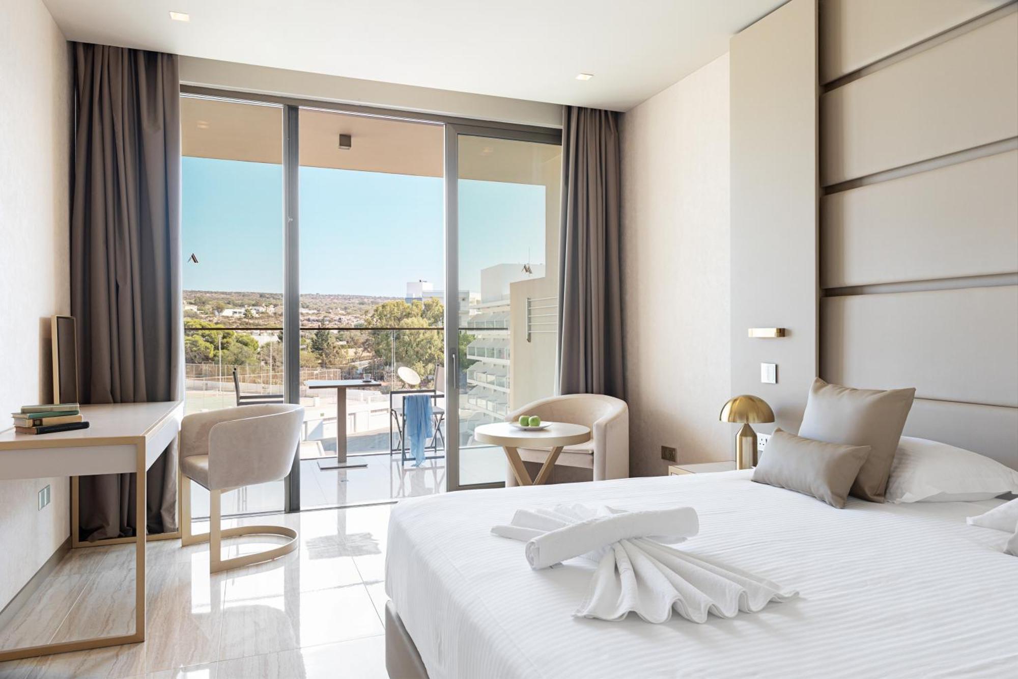 Amarande (Adults Only) Agia Napa Exterior foto Deluxe Room