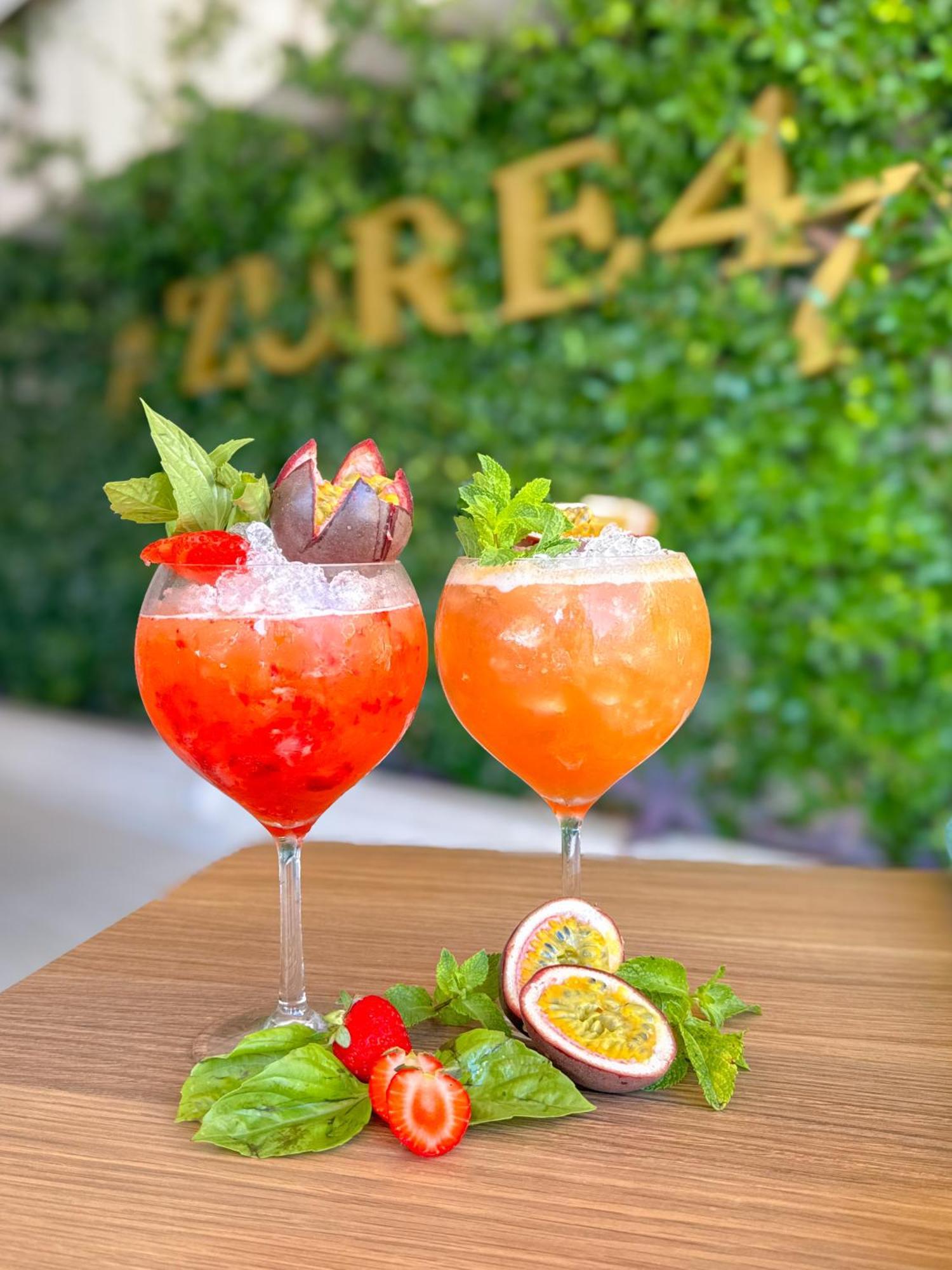 Amarande (Adults Only) Agia Napa Exterior foto A strawberry bellini (left) and a bellini with passionfruit